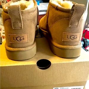 UGG ultra mini chestnut boots size 8